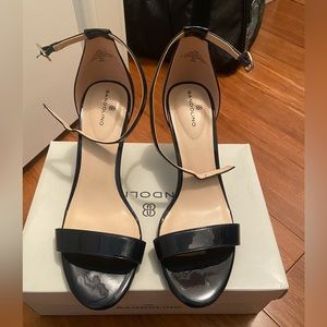 Bandolino Womens madia high heels